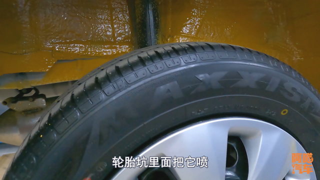 车子什么时候喷底盘装甲最好?哪种材质最合适?喵哥一次告诉你