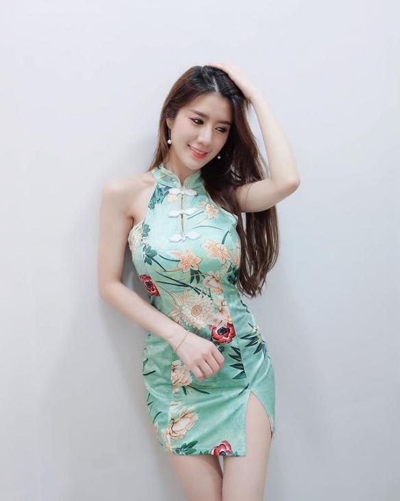 马来西亚「最胸老板娘」!空姐Cherry Quah身材超辣