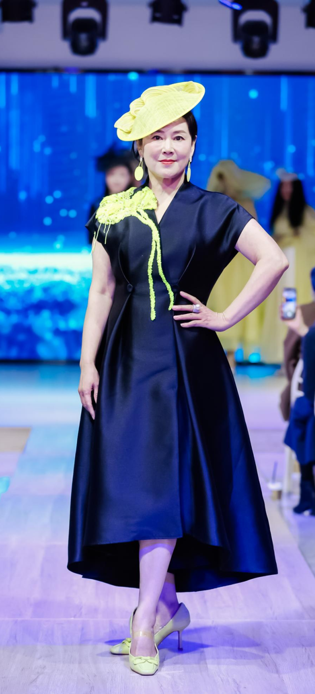 不是吧!18位美女企业家居然都在这里→