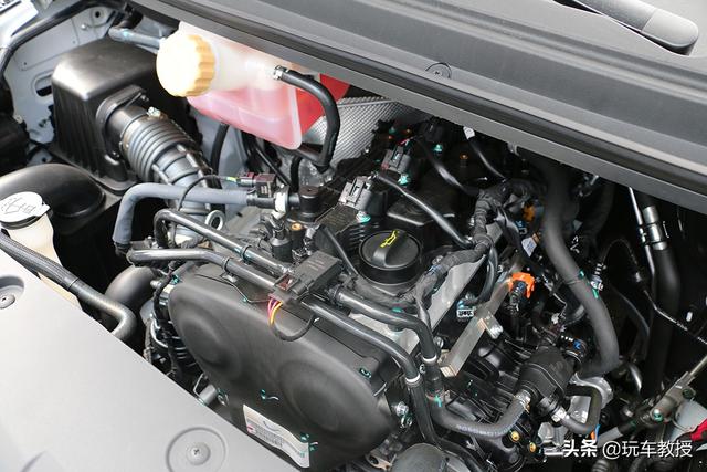 换装1.8T,配备航空级座椅!东风风行M7还挺舒服的