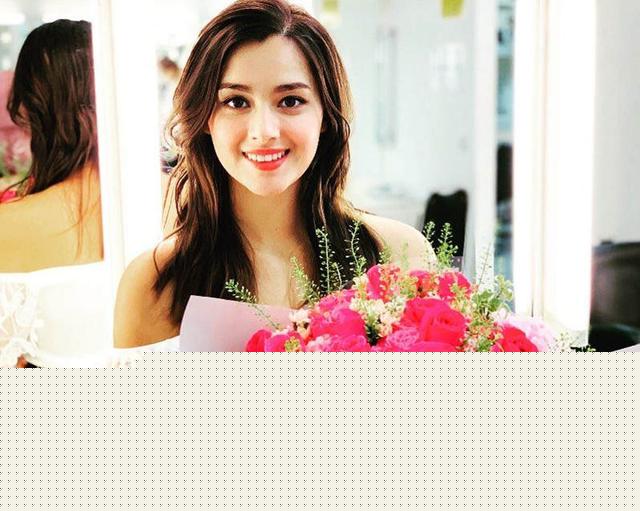 25岁港姐冠军谢嘉怡住所曝光!外墙陈旧面积狭小,卧室装铁闸门