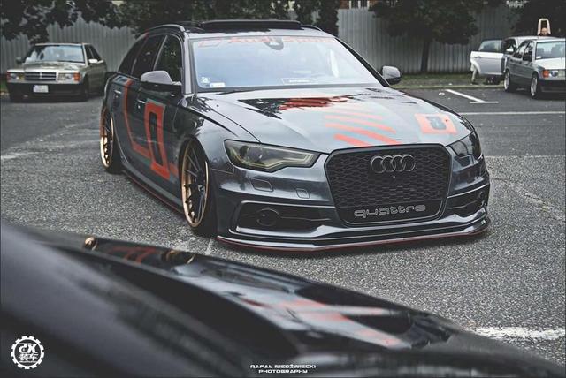 40多万的车改出160万的感觉,奥迪A6 Avant黑武士帅过自家大哥!