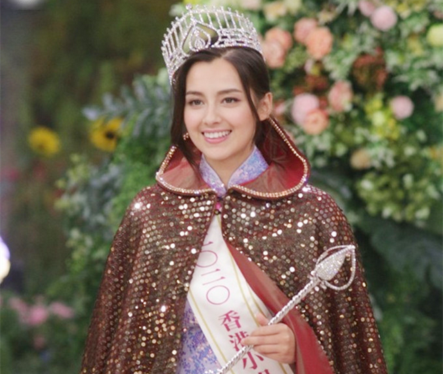 25岁港姐冠军谢嘉怡住所曝光!外墙陈旧面积狭小,卧室装铁闸门