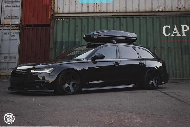 40多万的车改出160万的感觉,奥迪A6 Avant黑武士帅过自家大哥!