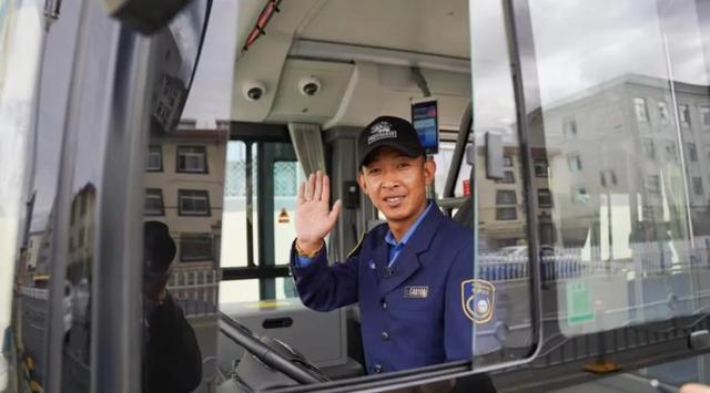 拉萨首批社区巴士来了!线路详情→
