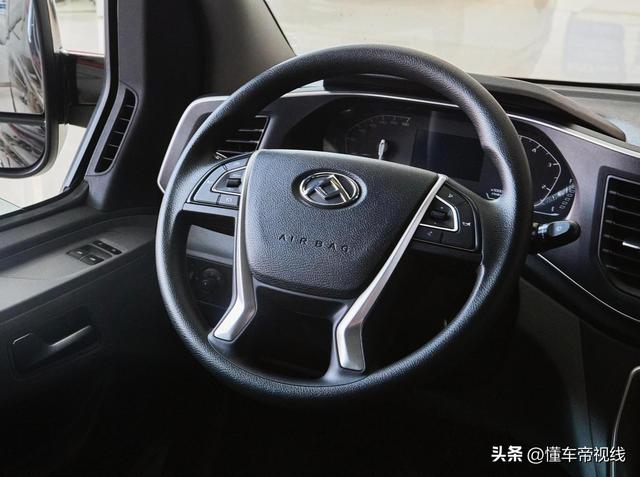 新车|首搭9AT,竞争江铃福顺,上汽大通新途V80新版本即将上市