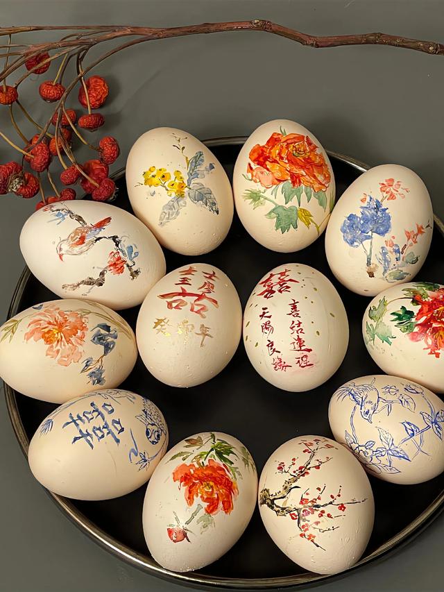 美图分享,又喜庆又漂亮的鸡蛋画,太有才了