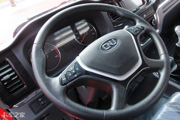 搭载玉柴国六发动机,实拍南骏瑞捷D30G蓝牌轻卡