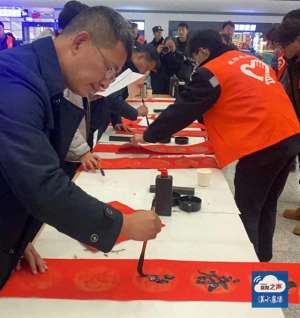 襄阳到保康汽车时刻表(今天襄阳东站、汽车客运站、机场、高速传来重要消息)