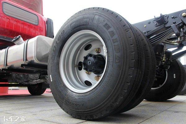 搭载玉柴国六发动机,实拍南骏瑞捷D30G蓝牌轻卡