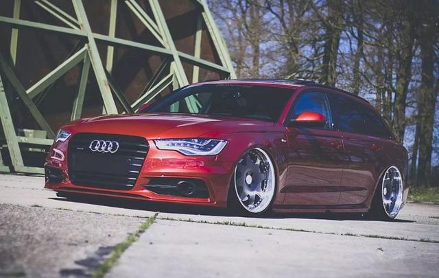 40多万的车改出160万的感觉,奥迪A6 Avant黑武士帅过自家大哥!