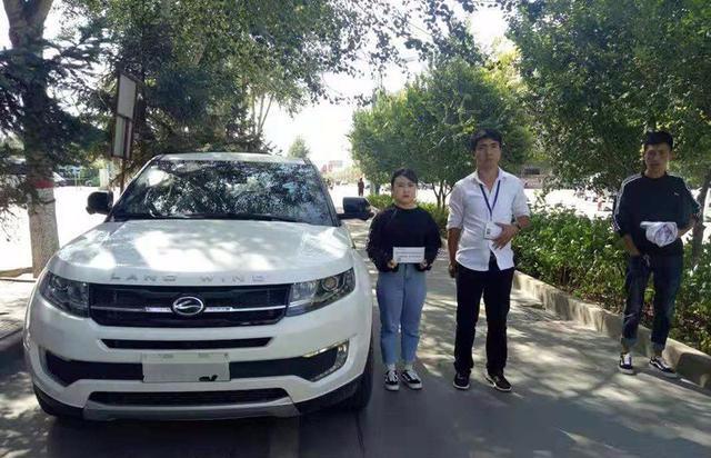 玉山:“三无”车辆伪造证件票据成功上牌 有关部门回应正在调查