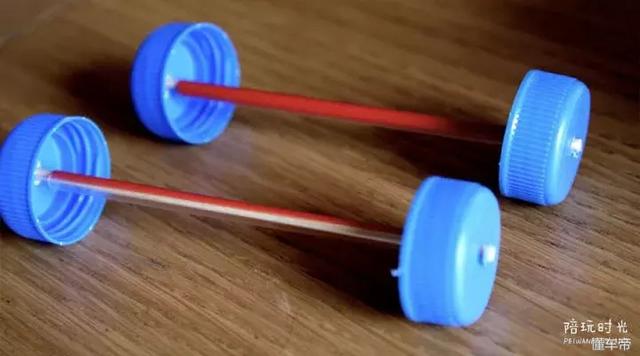 喝完的牛奶盒别扔,一分钟变身宝宝最爱的玩具车