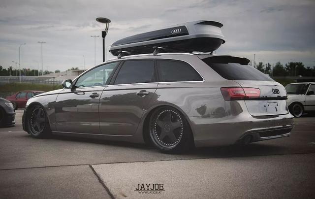 40多万的车改出160万的感觉,奥迪A6 Avant黑武士帅过自家大哥!