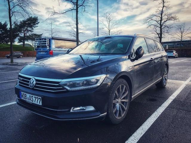 40多万的车改出160万的感觉,奥迪A6 Avant黑武士帅过自家大哥!