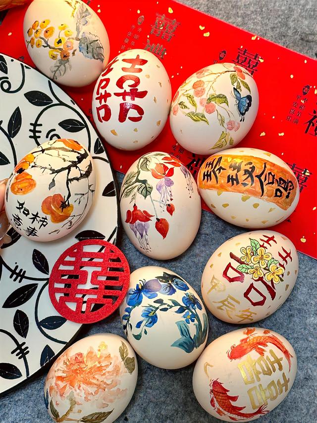 美图分享,又喜庆又漂亮的鸡蛋画,太有才了