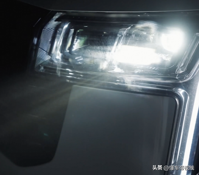 新车|首搭9AT,竞争江铃福顺,上汽大通新途V80新版本即将上市