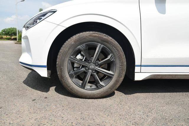 与媳妇一起驾驶e2出游,共度周日时光