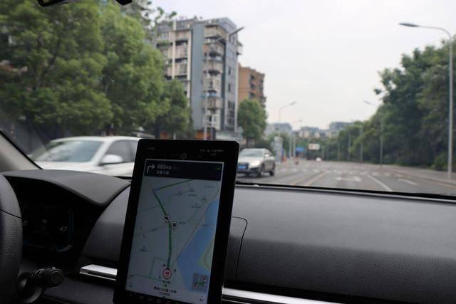 与媳妇一起驾驶e2出游,共度周日时光