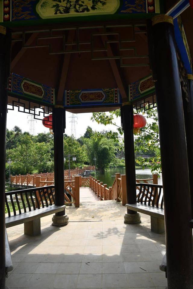 与媳妇一起驾驶e2出游,共度周日时光