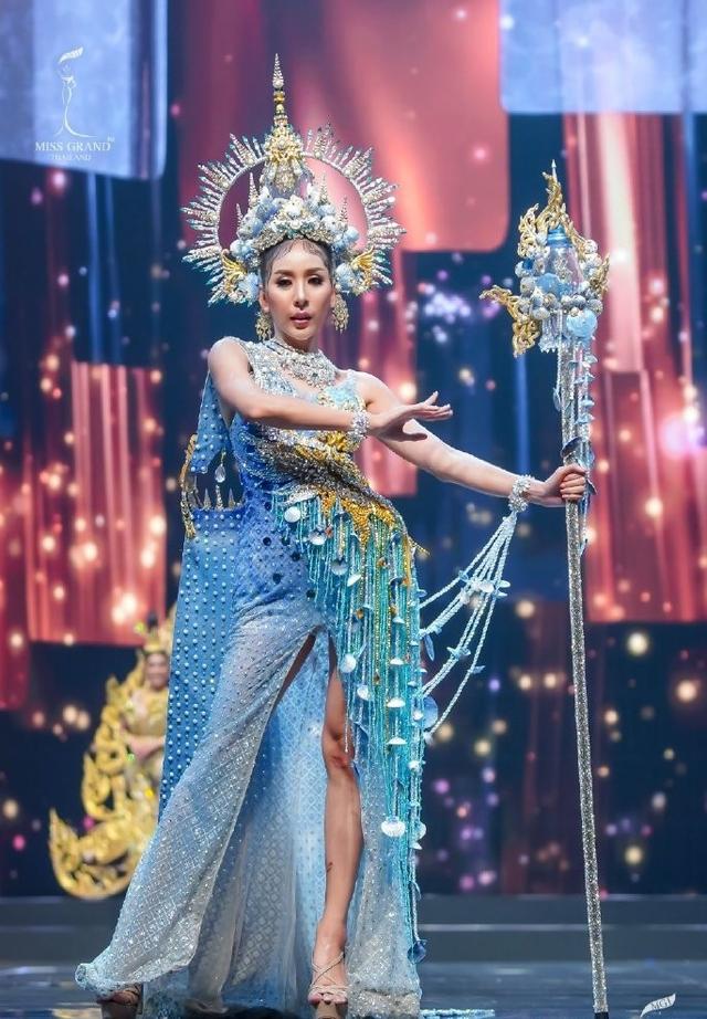 泰国选美,美女们的造型太有创意了,但是却美的让人移不开视线。