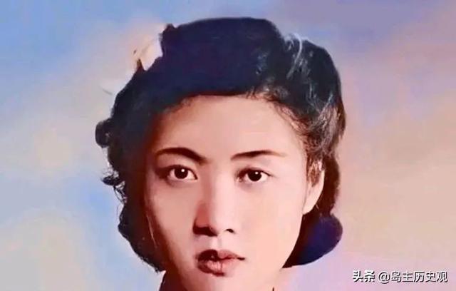 “颜控悲剧”戴望舒:三段恋情,三次被绿,所爱皆为美女