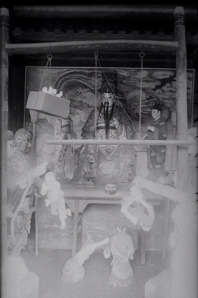 28张罕见图片,越南世界小姐比赛最受欢迎美女,乌克兰女兵