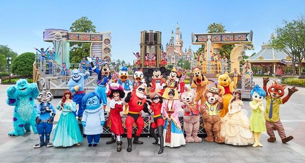 上海迪士尼乐园创造更多第一次!游客心中奇梦是这样被点亮的