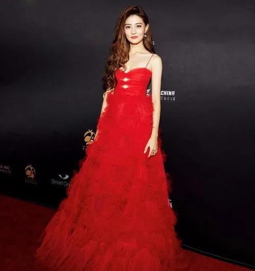 徐璐:性感写真,绽放极致魅力