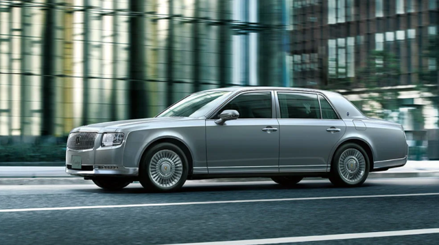 最贵丰田入华！这日本丰田近百万 比亚迪不香吗？