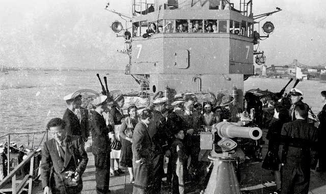 28张罕见图片,越南世界小姐比赛最受欢迎美女,乌克兰女兵