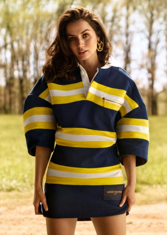 性感拉丁美女！“邦女郎”安娜·德·阿玛斯曝写真美照