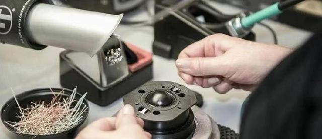 别人都用大品牌,蔚来却独爱国产音响?苏州上声产品如何?