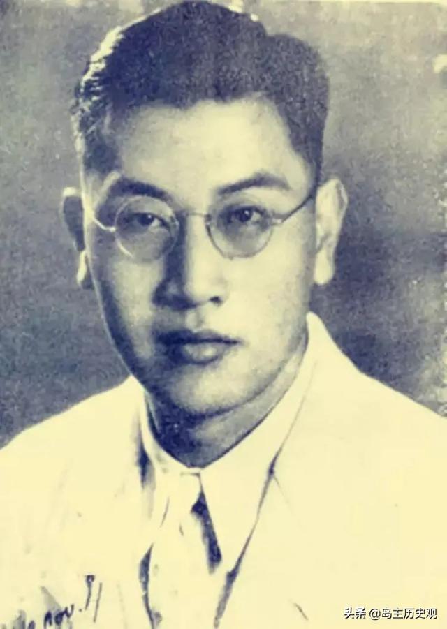 “颜控悲剧”戴望舒:三段恋情,三次被绿,所爱皆为美女