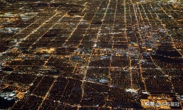 28张罕见图片,越南世界小姐比赛最受欢迎美女,乌克兰女兵