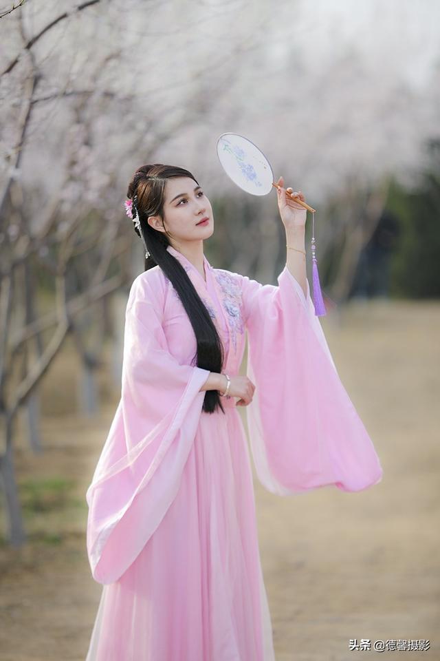 春暖花开，美女争艳（环境人像）