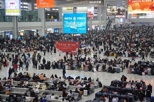 急客通道开放!涉及重庆这14个车站 →