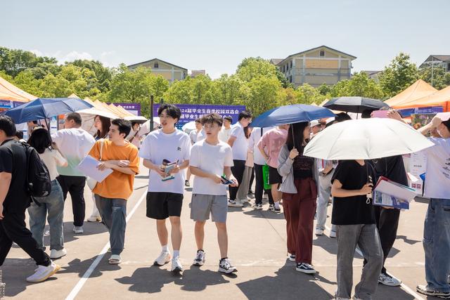 30家企业送去387个岗位!温州全国引才列车驶进南平