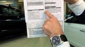 汽车订车合同(新手购车必看：签订新车购买合同，这些关键条款不可少)