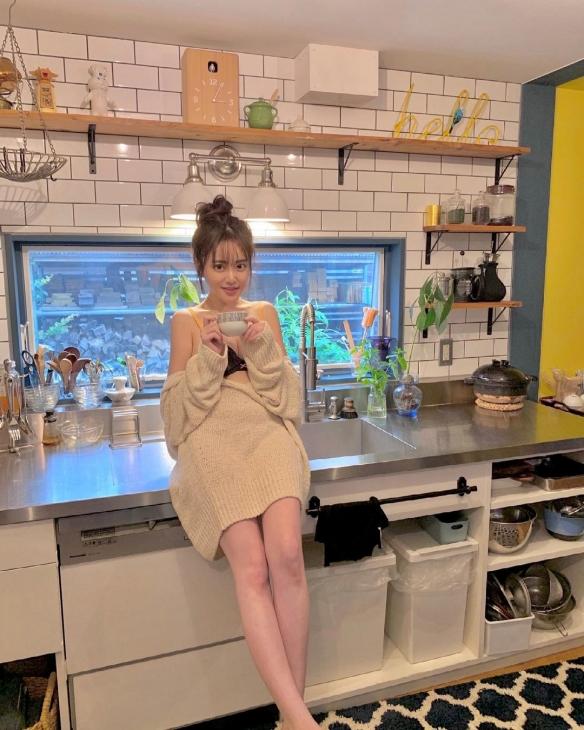 吃得多身材还一级棒!美女大胃王“谷亚沙子”美照赏