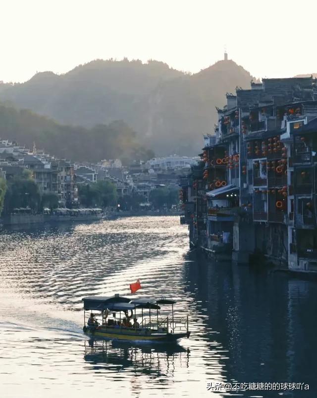 我在贵州发现了这个宝藏古镇,它被美誉为“东方威尼斯”
