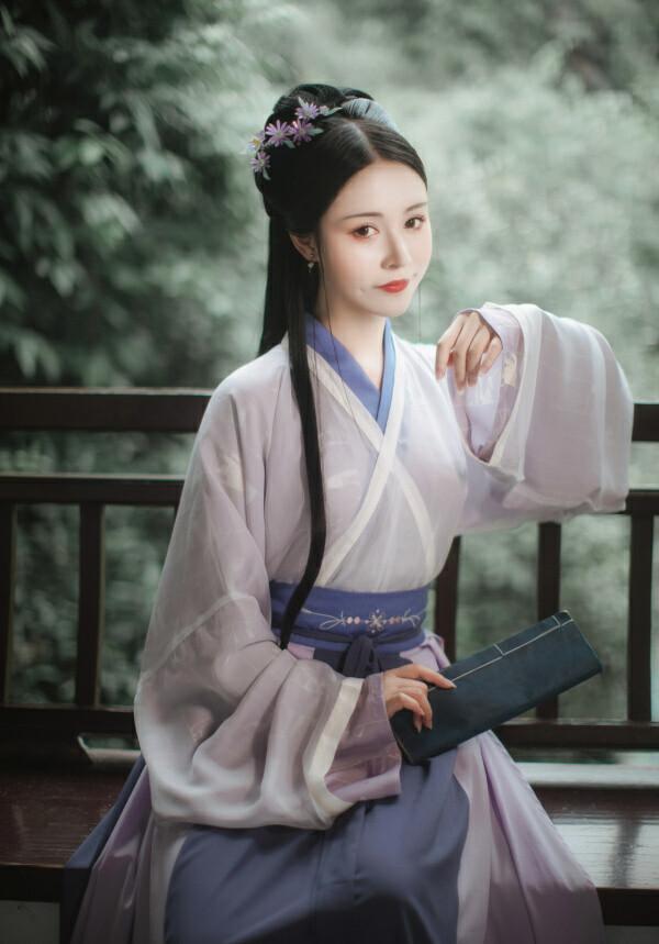 孟姜女哭长城真存在？秦始皇：她不姓姜，丈夫不叫万喜良，没我事