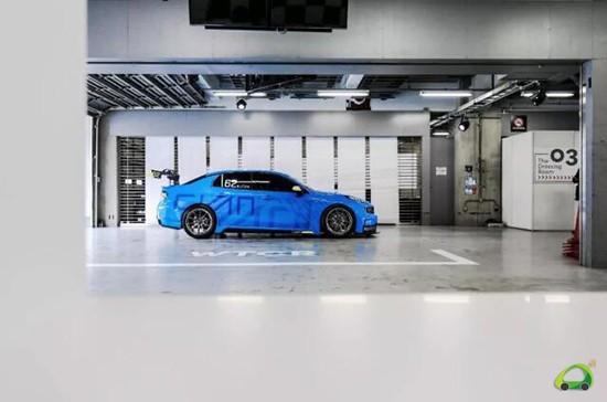 领克,推到“围墙” 就是世界