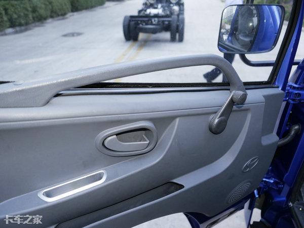 国六130马力,拒绝花哨注重实用性,时风风顺轻卡真不赖