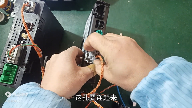 别克通用系列主机如何搭建测试平台,我们来看下如何接线