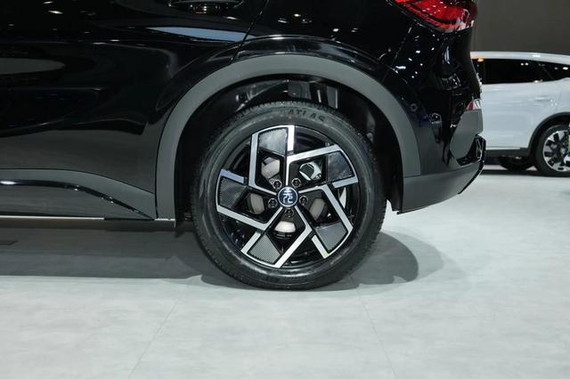 畅销国外的车型,在国内也一样,月销量2万以上