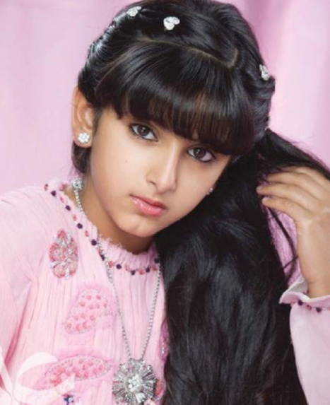 萨拉玛:中东第一美女,12岁颜值令全世界折服,如今怎么样了?