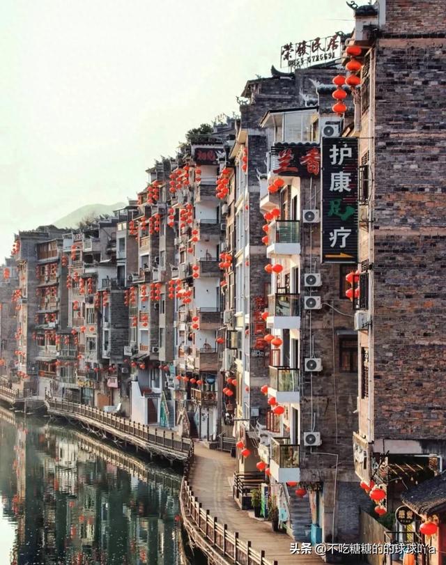 我在贵州发现了这个宝藏古镇,它被美誉为“东方威尼斯”