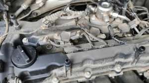 汽车 灭火器(夏季车载灭火器不要乱放，放错地方出事后悔莫及，你一般放在哪？)