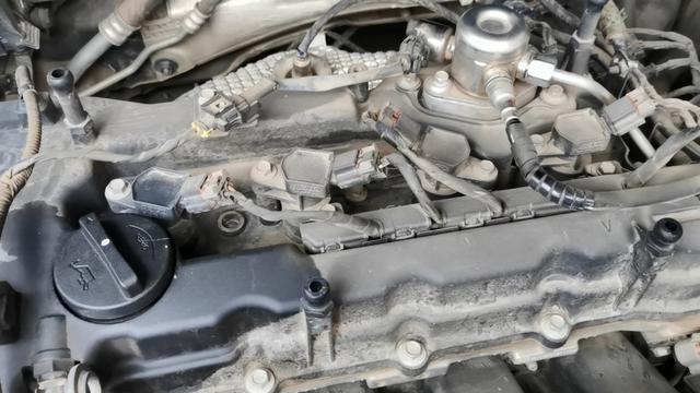 夏季车载灭火器不要乱放,放错地方出事后悔莫及,你一般放在哪?